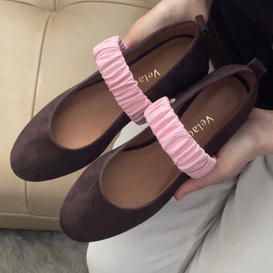 Balerina  ciemna czekolada plus różowy marszczony pasek