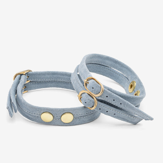 Niebieski podwójny pasek